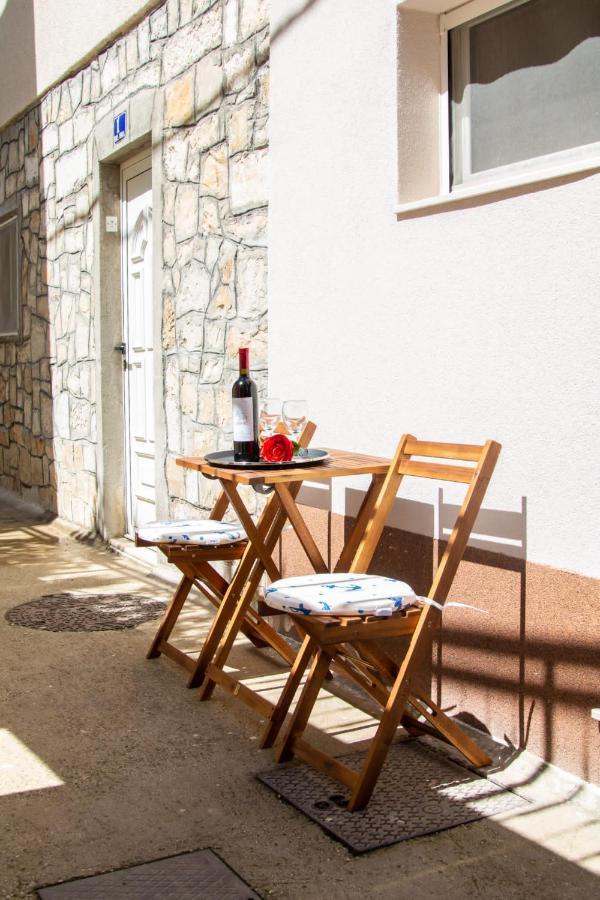Studio Apartman Mirela Kastel Stafilic Kaštela Eksteriør billede